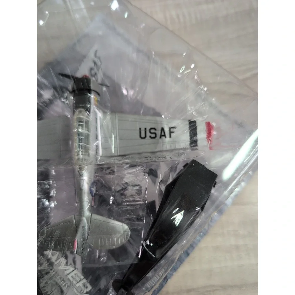 1953 North American LT-6G Texan 1:72 USAF - LTA-579 AMER COM COLLECTION (NEW)